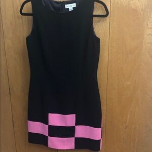 Amanda Smith Black Mini Dress with Pink Checker Hem  Size 4 PM